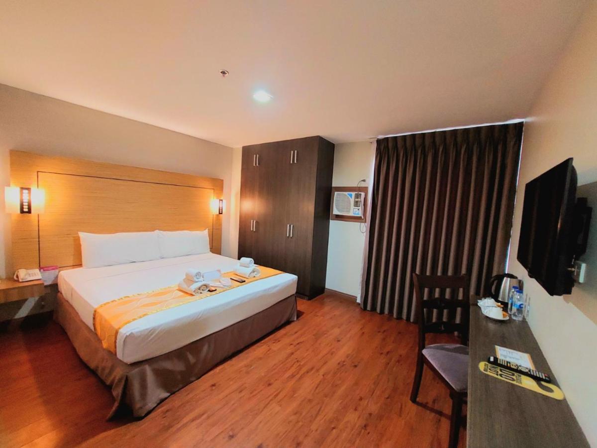 Tagaytay Hotel Sixb Tagaytay City Екстериор снимка