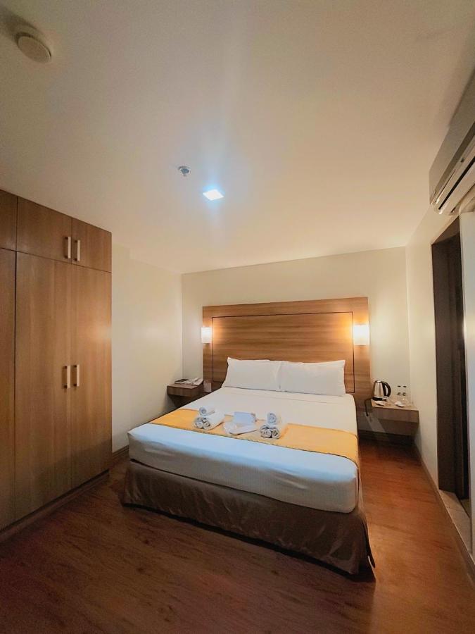 Tagaytay Hotel Sixb Tagaytay City Екстериор снимка